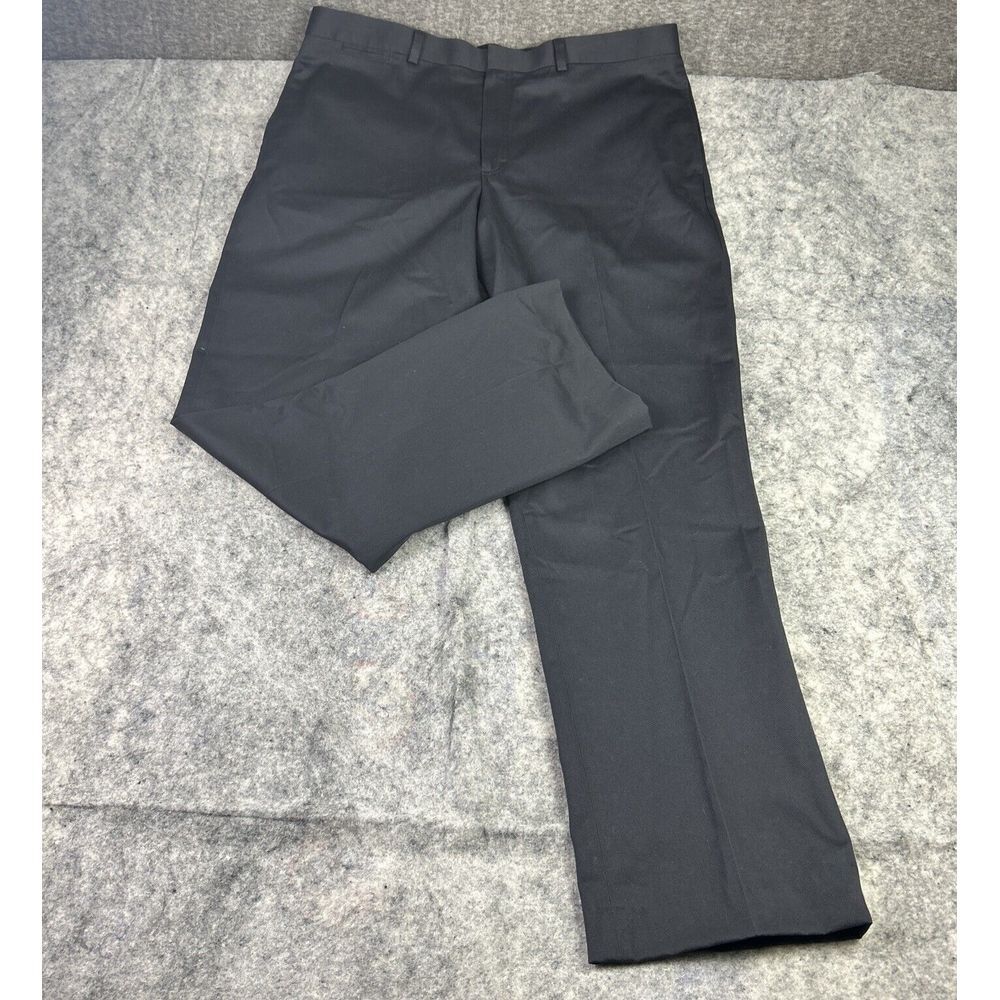 L.L. Bean Men's Size 40 Black Classic Fit Dress Chino Pants Slacks 262551